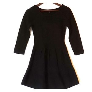Jessica Simpson Black Long Sleeve Sweater Dress